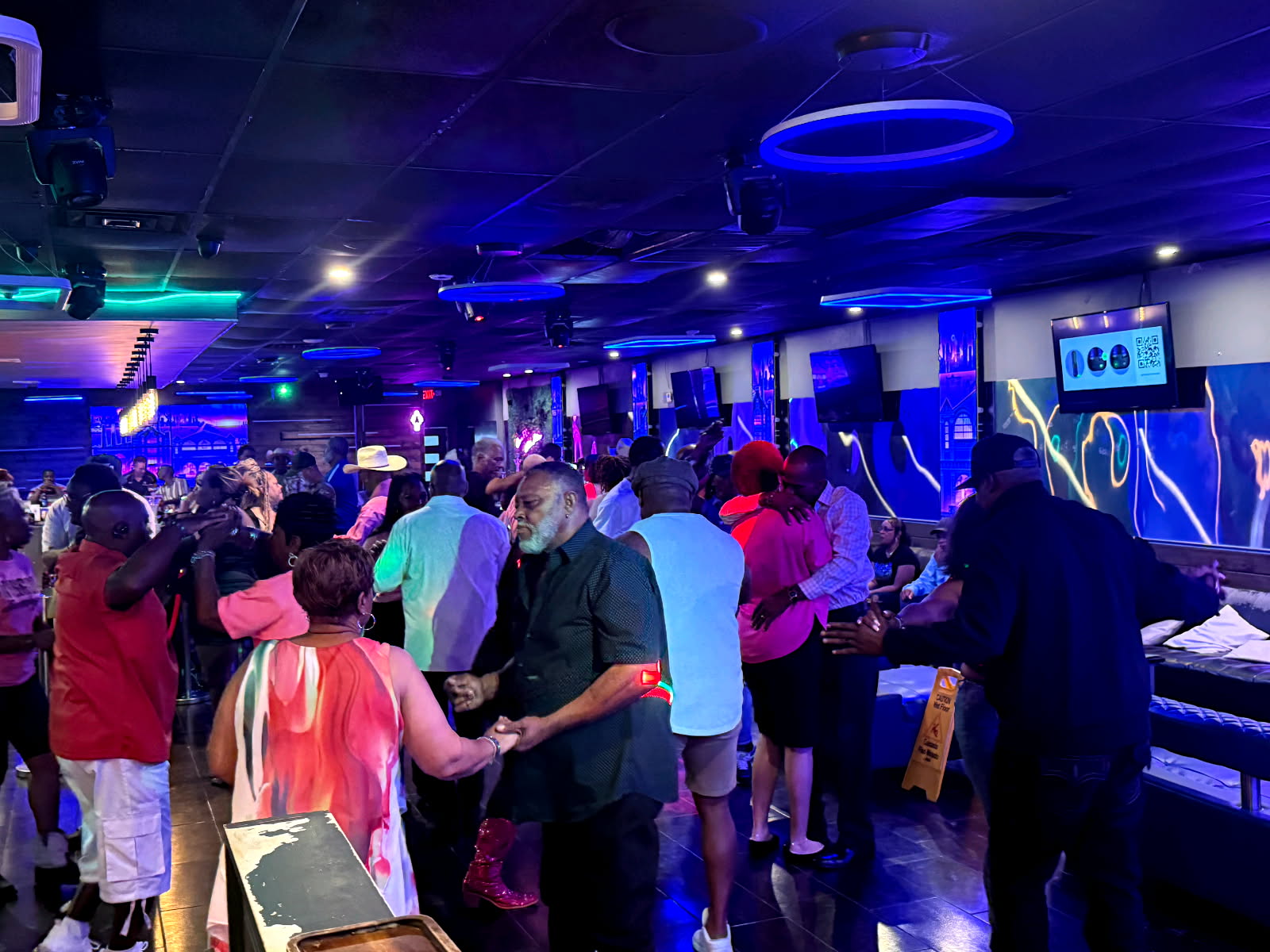 Swingout Sundays dance floor moment 1