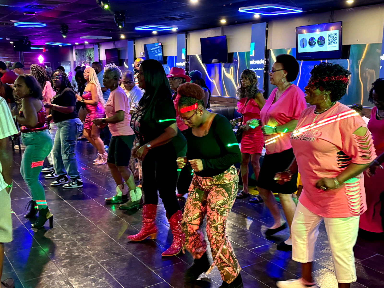 Swingout Sundays dance floor moment 2