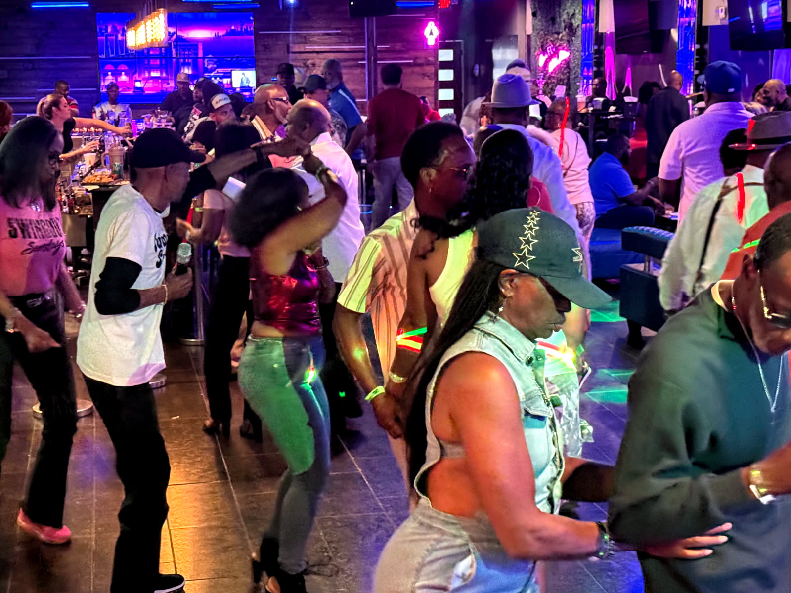 Swingout Sundays dance floor moment 3